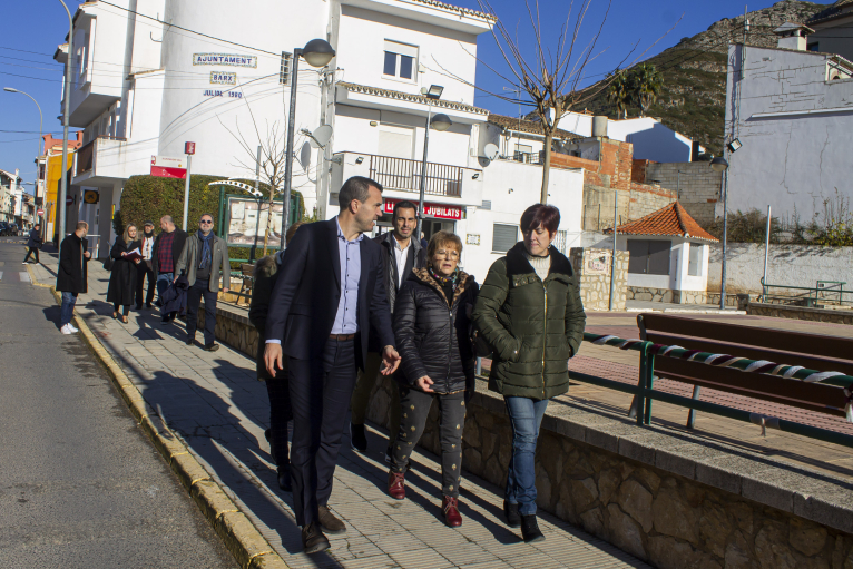 La Diputació de València ayudará a Barx a recuperar el centro multiusos para las asociaciones y la gente joven 