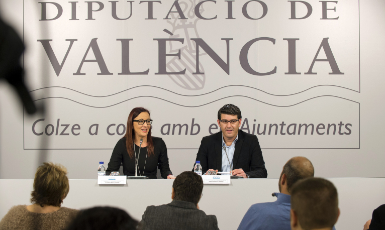 Los alcaldes aprueban con notable a la Diputación pero piden más claridad en los servicios y criterios de reparto de las ayudas