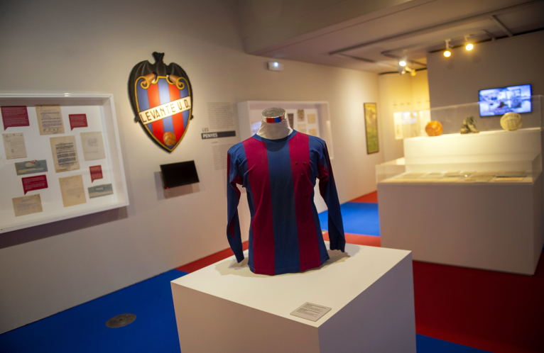 La Diputació obri a L’ETNO l’exposició ‘De granotes, gats i palmeres’ sobre els orígens del Llevant UE 