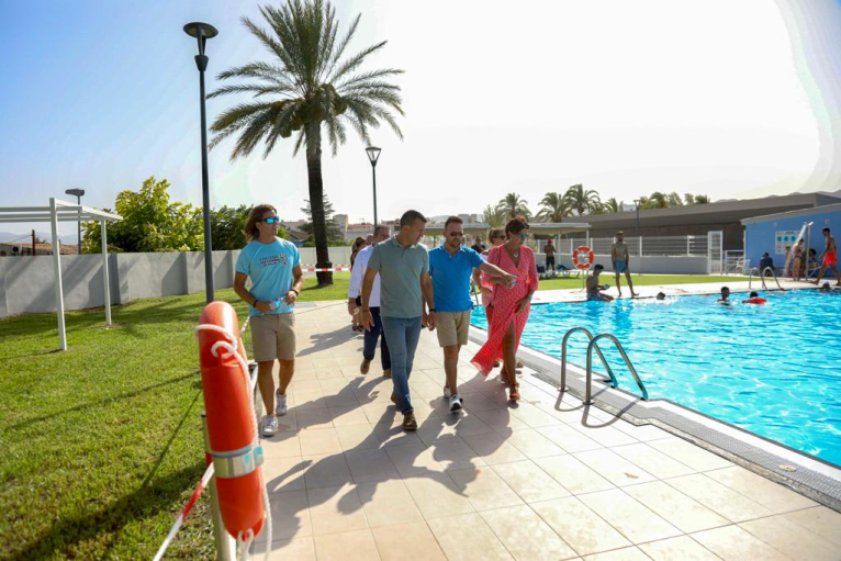 L'Olleria disfruta de la seua nova piscina més segura i accessible reformada amb ajuda de la Diputació