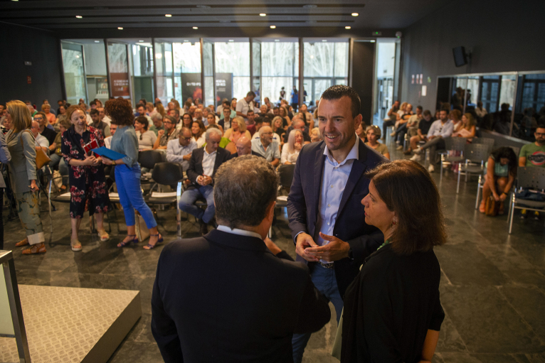 El presidente Mompó abre las jornadas de formación y buenas prácticas para los cargos públicos de los municipios