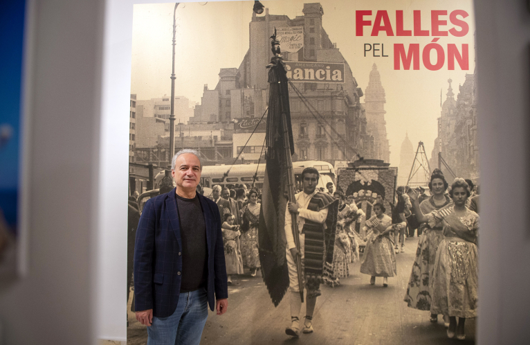 La Diputación propone en ‘Falles pel món’ un recorrido por los lugares que celebran la universal fiesta valenciana