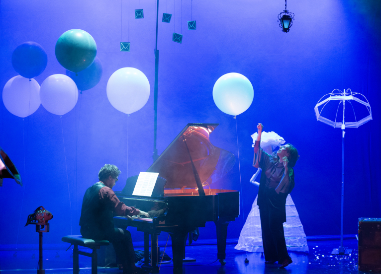 Las familias disfrutarán de las artes escénicas con los cinco sentidos este octubre en el Teatro Escalante