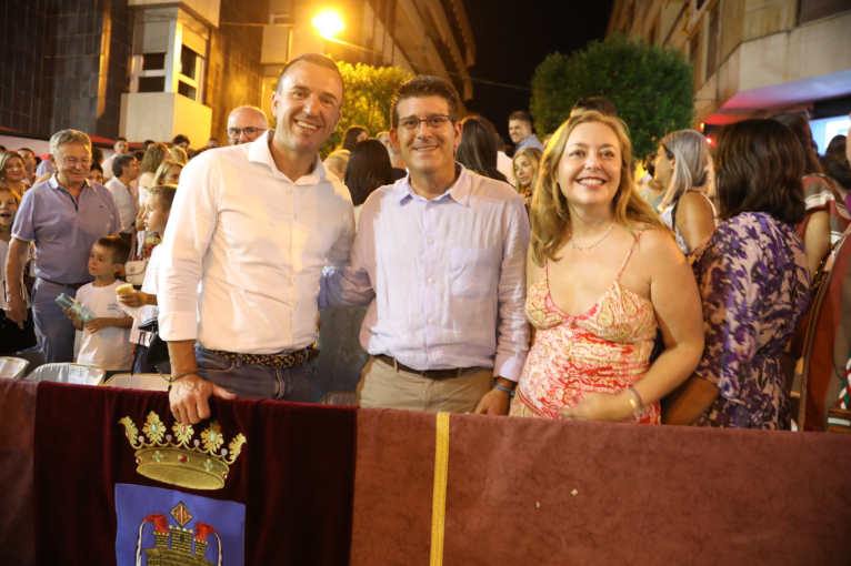 La Diputació de València amplía la partida para dar ayudas a más de 400 comparsas de moros y cristianos