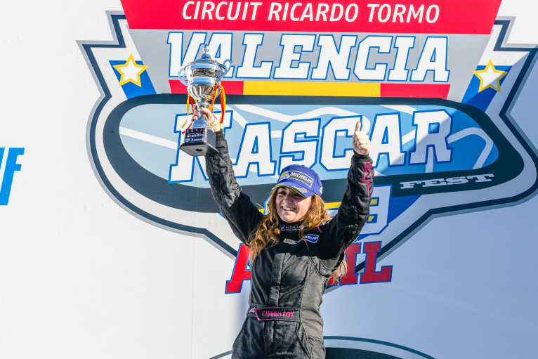 Els pilots becats per la Diputació de València triomfen en la Nascar europea