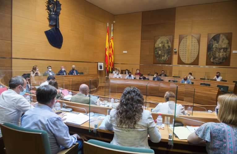La Diputació aprova un protocol per a evitar situacions d'assetjament i discriminació per sexe en l'àmbit laboral