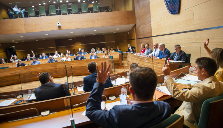 La Diputació aprueba 1.500 obras de mejora en los pueblos con un plan inversor donde destaca la eficiencia energética