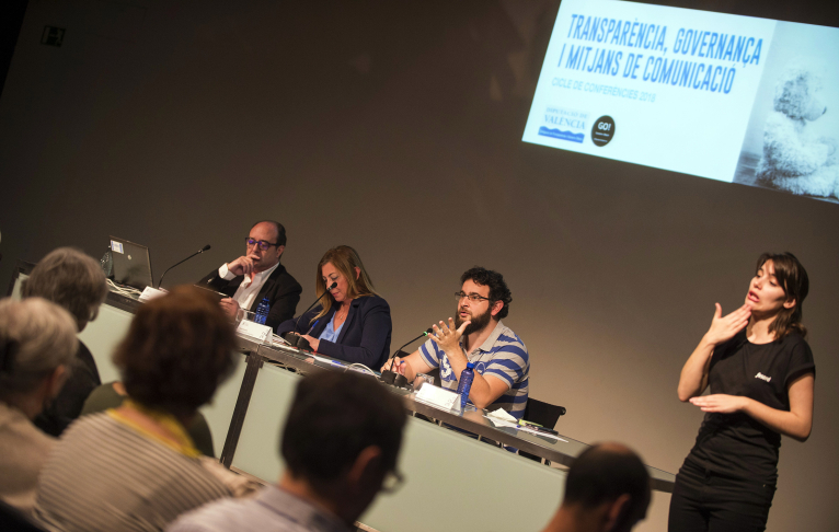 Éxito de participación en la conferencia de Jesús Maraña organizada por la Diputació