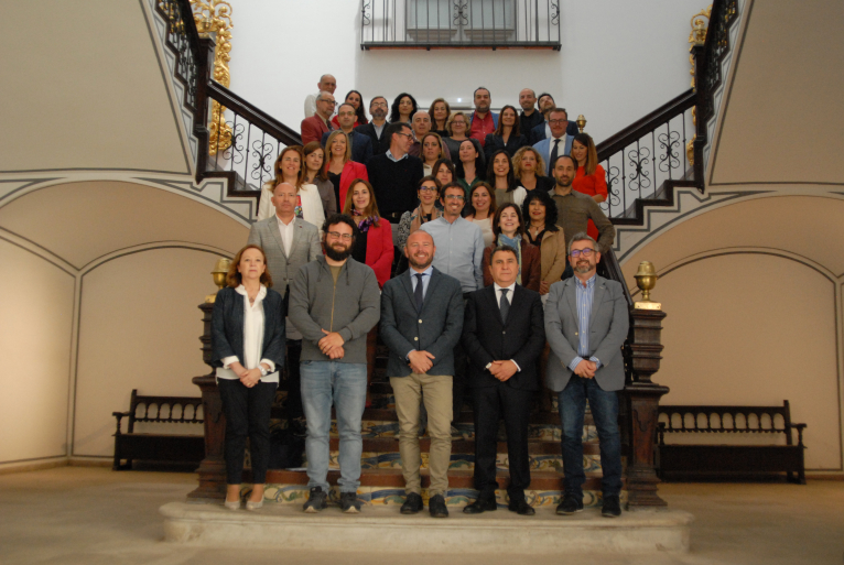 La Diputació lliura els diplomes de l'itinerari formatiu DIVALDirectia per a personal tècnic dels ajuntaments