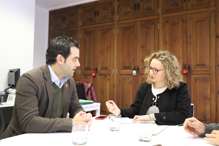 La Diputació i Paterna fan un pas més per a finalitzar l'expedient del centre de dia que cofinancen totes dues institucions