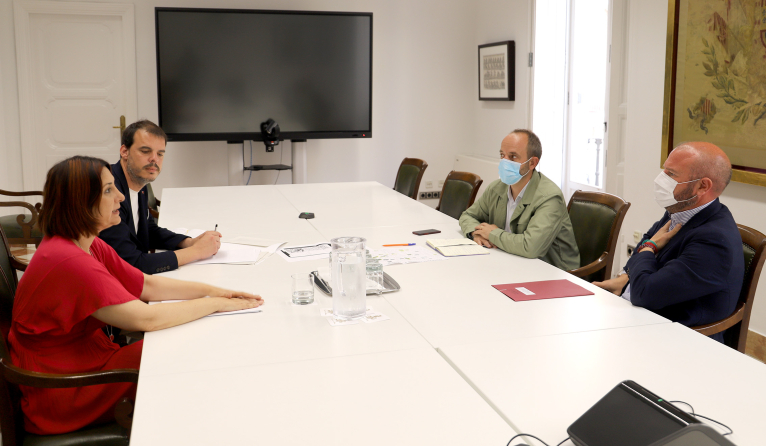 La Diputació i la Generalitat acorden finalitzar els treballs d’exhumació al  cementeri de Paterna
