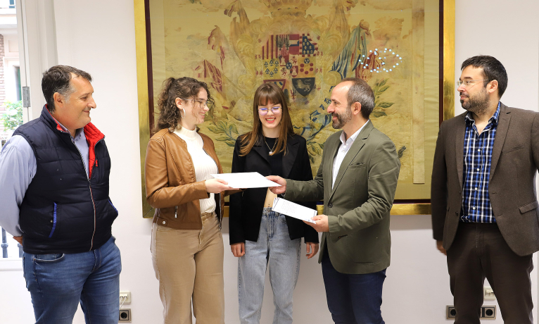 La Diputació i la UV premien un projecte de d’estudiants de Llombai com a millor idea innovadora per a municipis rurals
