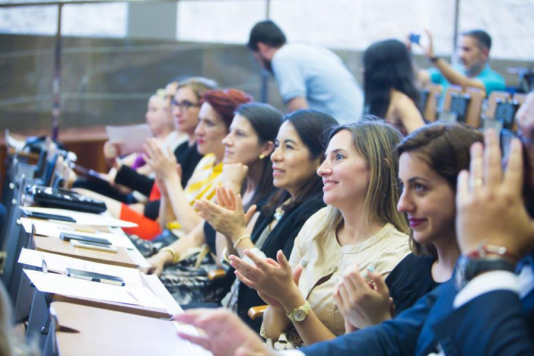 La Diputació colabora en los primeros ‘Premios mujeres emprendedoras’ 