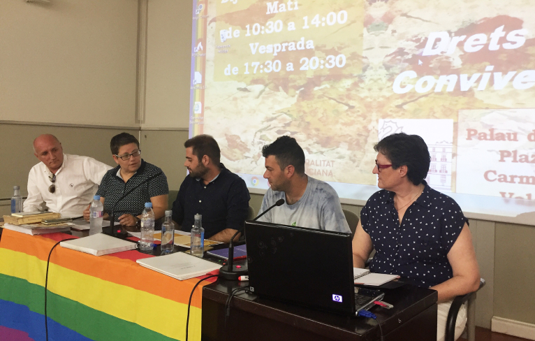 El colegio IVAF-Luis Fortich de la Diputació se adentra en la cultura de la lengua de signos de diferentes países 