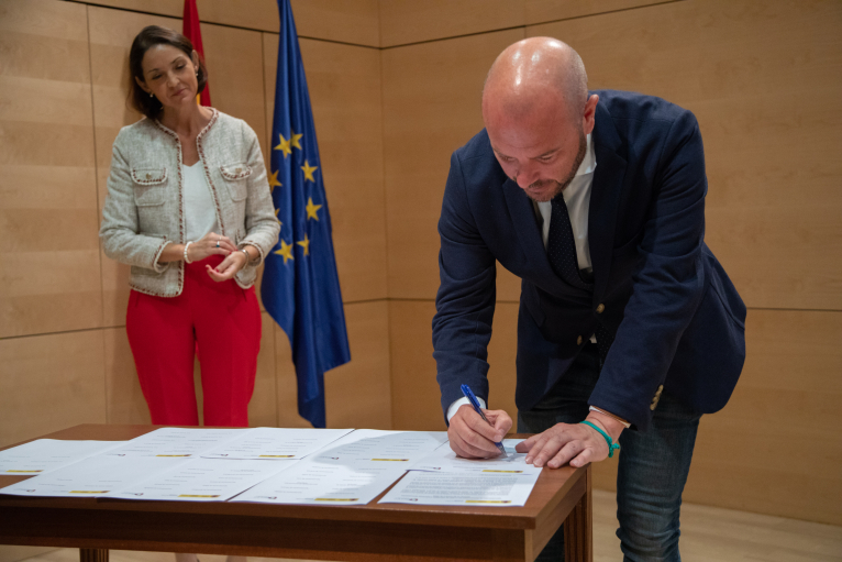 La Diputació de València se adhiere a la Red de Destinos Turísticos estatal creada por el Ministerio de Industria 