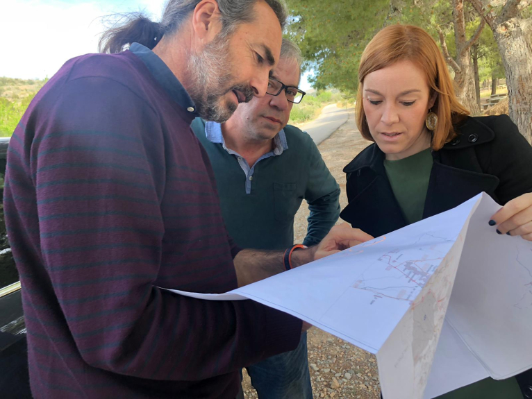 Casinos mostra a la Diputació els seus projectes de mobilitat sostenible