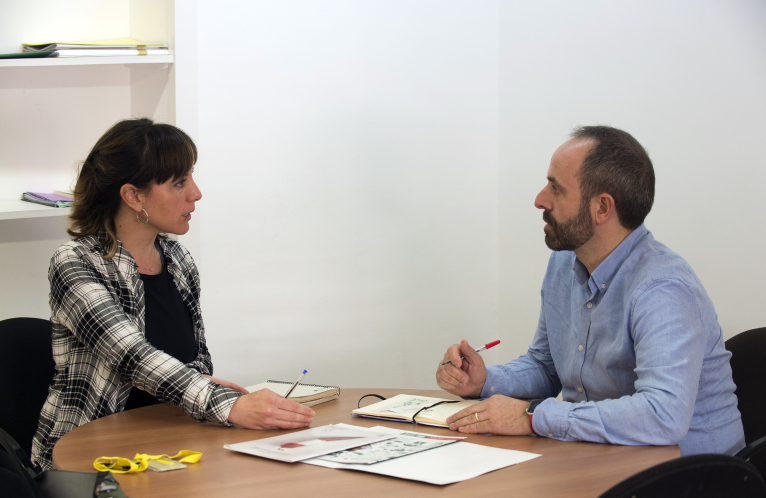 Farmamundi sol·licita el suport de la Diputació per al seu projecte formatiu en instituts contra la despoblació