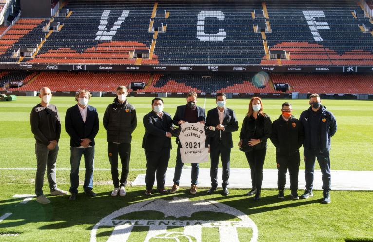 La Diputació renova la seua col·laboració amb el Valencia CF i els seus projectes socials en col·legis de la província