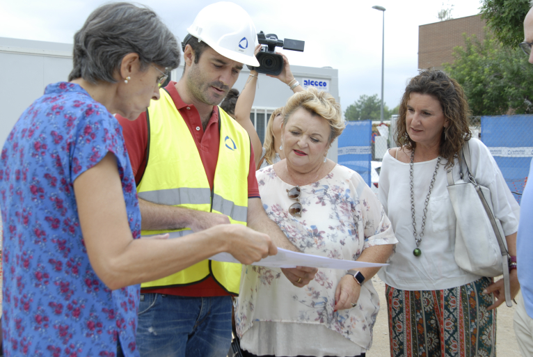 Carcaixent abrirá en 2019 los dos nuevos centros de día y rehabilitación construidos con ayuda de la Diputació 