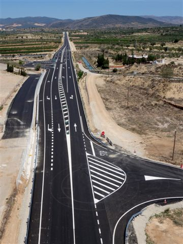 Rus  inaugura mañana el ensanche de la CV-395 de Requena  a Villar del Arzobispo