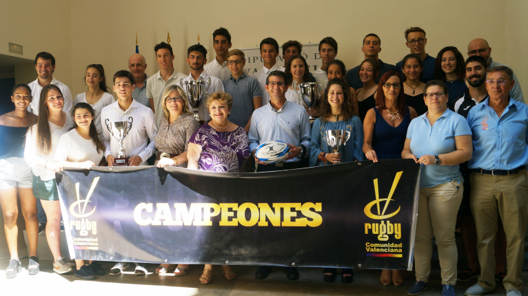 Rodríguez: “El rugby aúna los valores de integración y trabajo en equipo que practica la Diputación de Valencia” 