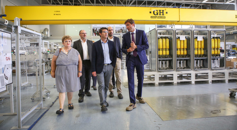 La Diputació ajuda a Higueruelas a ampliar el polígon i mantindre els 520 llocs de treball de Power Electronics