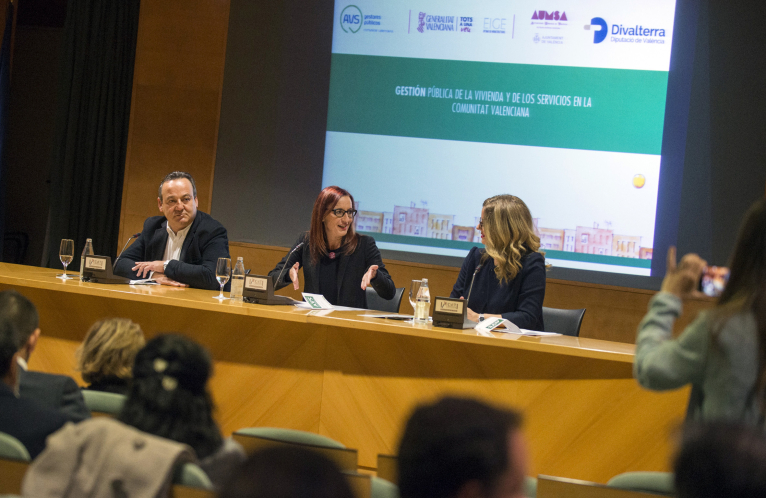 Maria Josep Amigó reivindica les polítiques socials que permeten consolidar l’estat del benestar