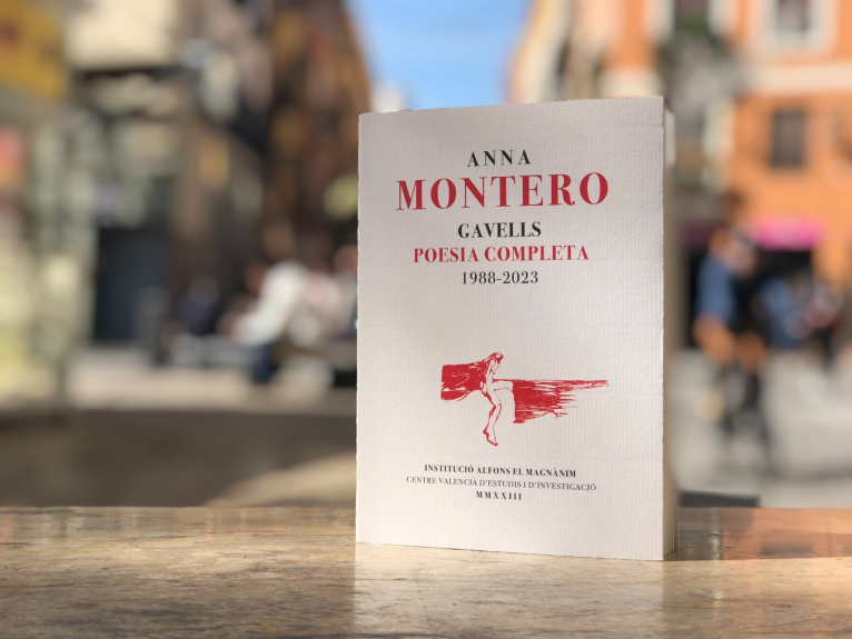 La Institució Alfons el Magnànim publica ‘Gavells. Poesia completa 1988-2023’ d’Anna Montero