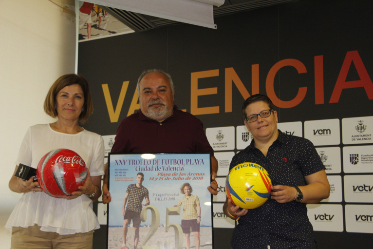 El XXV Trofeu Ciutat de València de Futbol Platja reunirà a 500 jugadores i jugadors en les seues bodes de plata