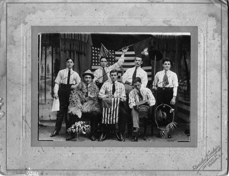 Un documental financiado por Diputación analiza el éxodo valenciano hacia el “sueño americano” a principios del XX 