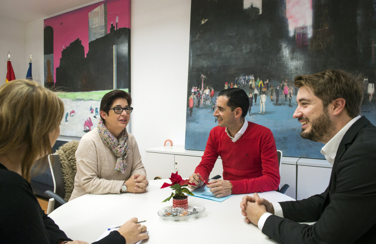 El diputat de Cooperació es reunix amb els alcaldes de Chulilla i Alaquàs i les alcaldesses de Buñol i Vallada