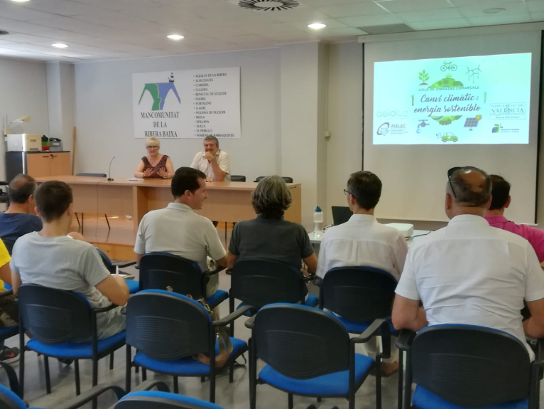 Las jornadas por el clima y la energía sostenible de la Diputació visitan Sueca