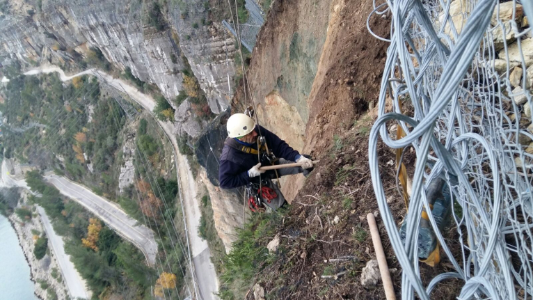 La Diputació reobri al trànsit la carretera de Cortes de Pallás aquest divendres per la vesprada