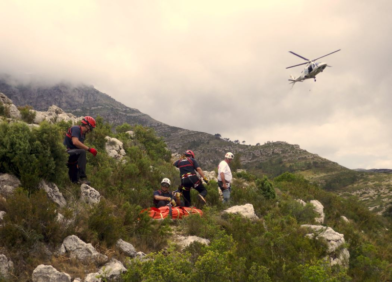 Consorcio de Bomberos y Generalitat ponen en marcha una unidad helitransportada de rescate