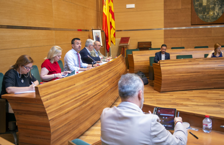 La Diputació va ajudar a 90 municipis a solucionar els problemes de subministrament d'aigua després de la dana