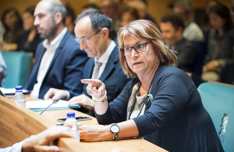 Abogados de Valencia, Sueca y Alzira asisten a los ciudadanos sobre problemas hipotecarios y mediación familiar con apoyo de la Diputación