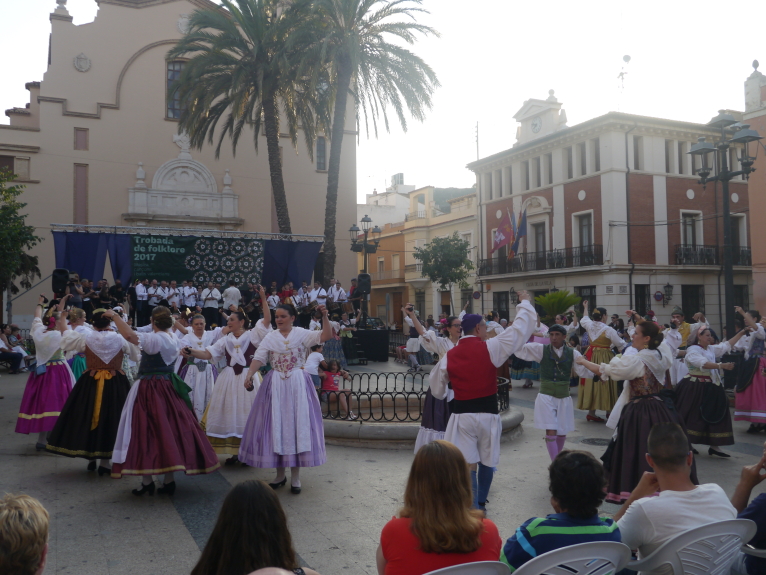 Tavernes de la Valldigna acoge la Trobada de Folklore de la Diputación 