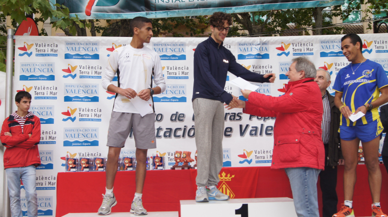 Zitane guanya amb autoritat el duel amb Oumellal a Xàtiva