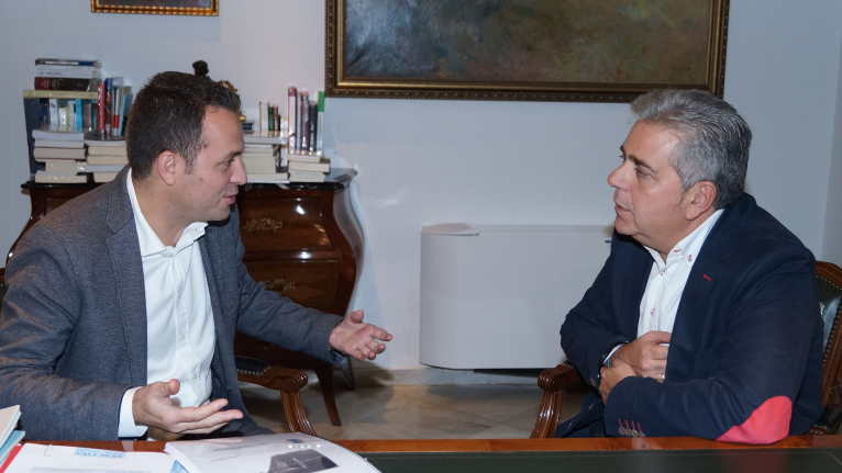 Requena solicita ayuda para restaurar la capilla mudéjar del cementerio municipal
