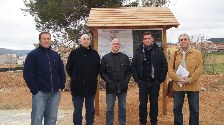 La Diputació transforma un camp de futbol abandonat de Benagéber en una àrea recreativa