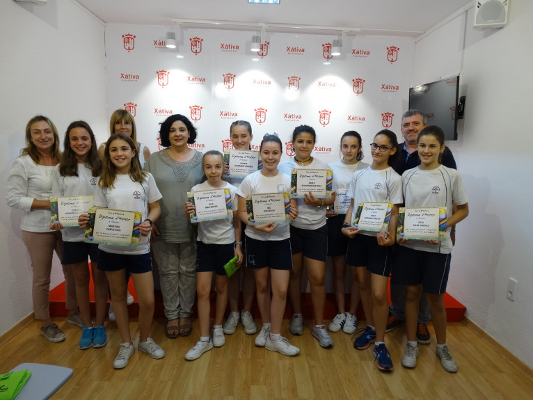 El Concurso Ambiental Escolar de la Diputació reparte sus premios a los alumnos de Xàtiva