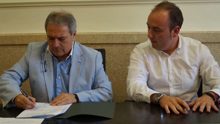 Cotes mejorará calles, caminos y mobiliario urbano con la ayuda de la Diputación 
