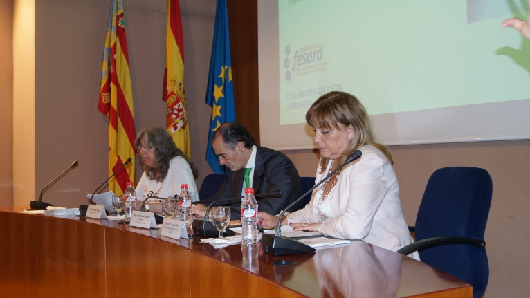 La Diputación colabora en la edición de una guía sobre la fibromialgia