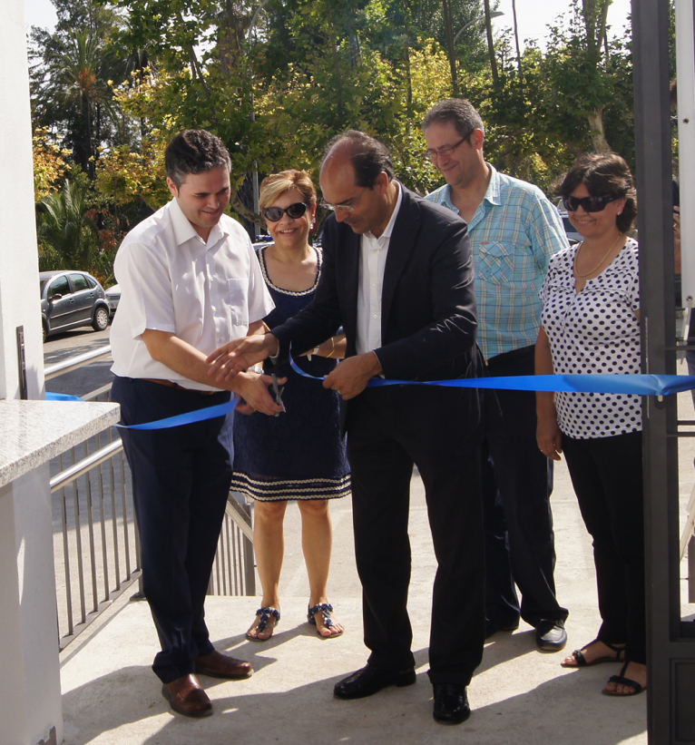 El diputado Pérez inaugura las obras de reforma del polideportivo de Albaida 