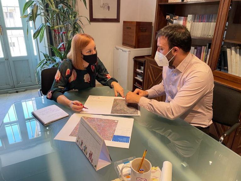 La diputada Dolors Gimeno es reunix amb el regidor d’Urbanisme i Trànsit de Godella