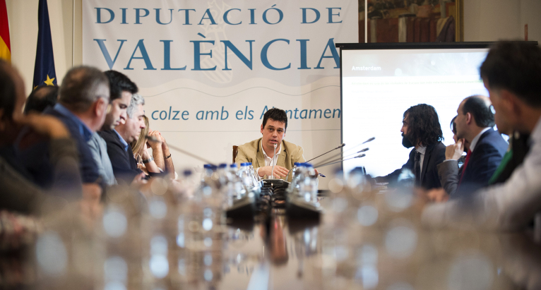 Ivan Martí presenta ‘Conecta València’ en el congreso Smart Cities for Smart Citizens en La Marina de València