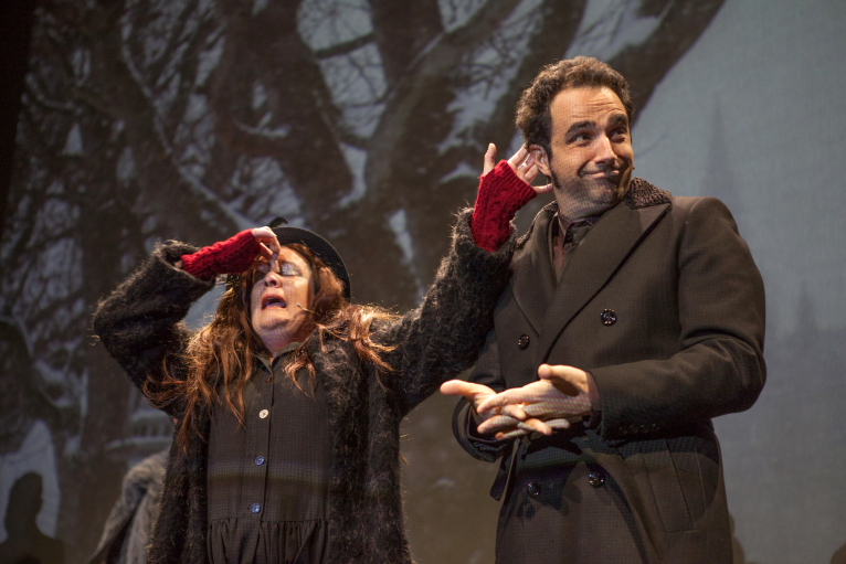 Teatre Escalante acerca la ciencia ficción a los niños con una versión musical de ‘El hombre invisible’