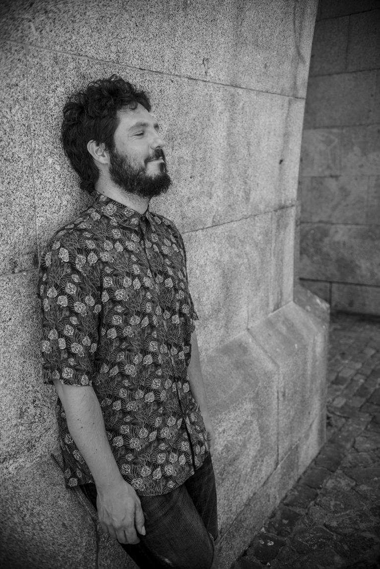 El cantautor ‘El Kanka’ arriba aquest divendres al cicle ‘Estiu a la Bene’