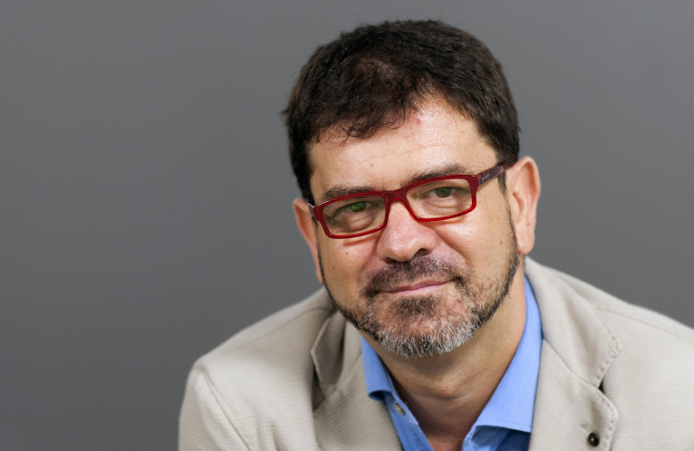 Emili Altur asiste a la entrega de la Medalla de Honor del CVC a la Fundació Rolser-Server i Pérez