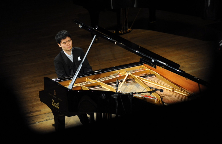 Entrega premios XVIII Concurso de piano Iturbi 2013